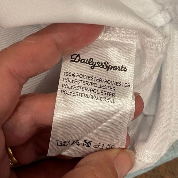 Daily Sports White Long Sleeve Floral Mesh Collard Top.SizeXL - Picture 9 of 11